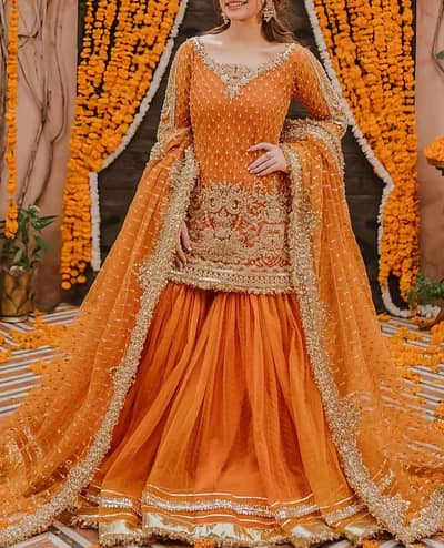Maha wajahat dress