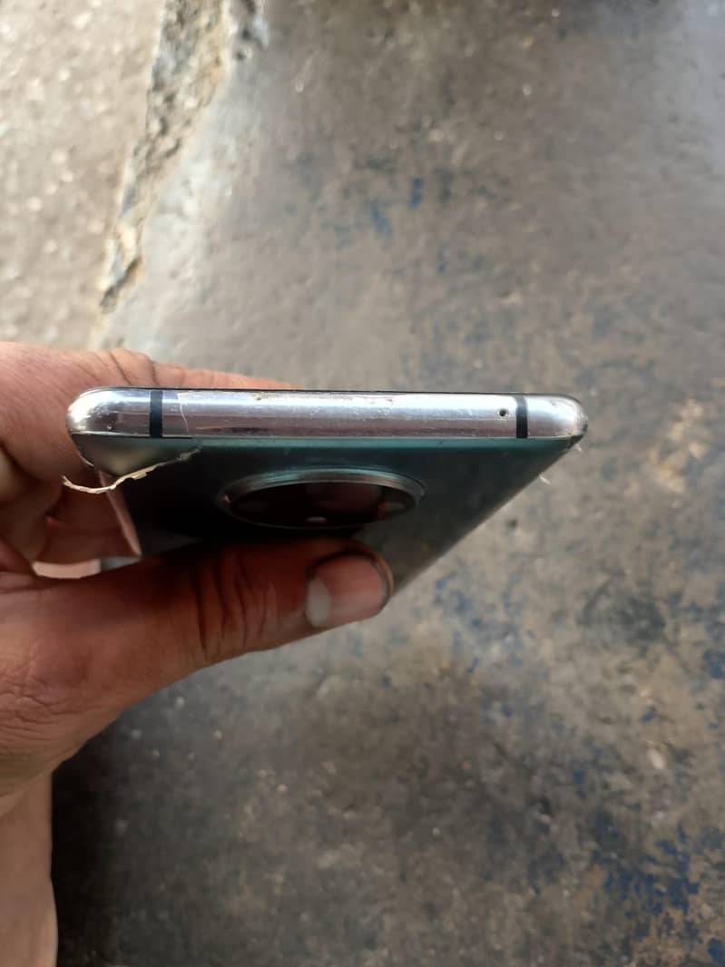 One Plus 7T 6