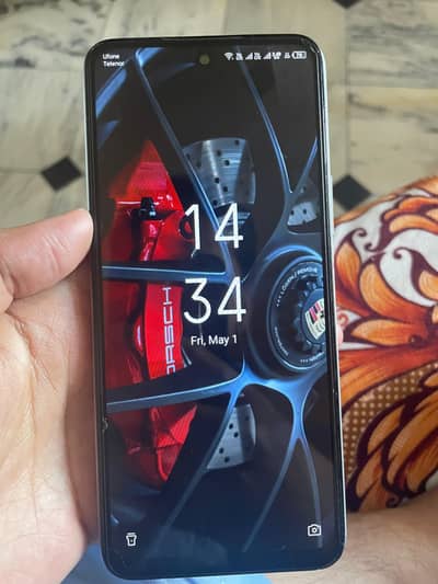 Infinix hot 12
