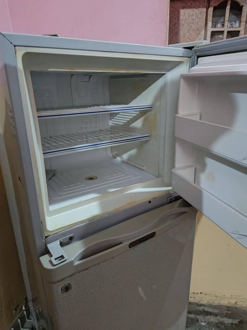 Dawlance Fridge 5