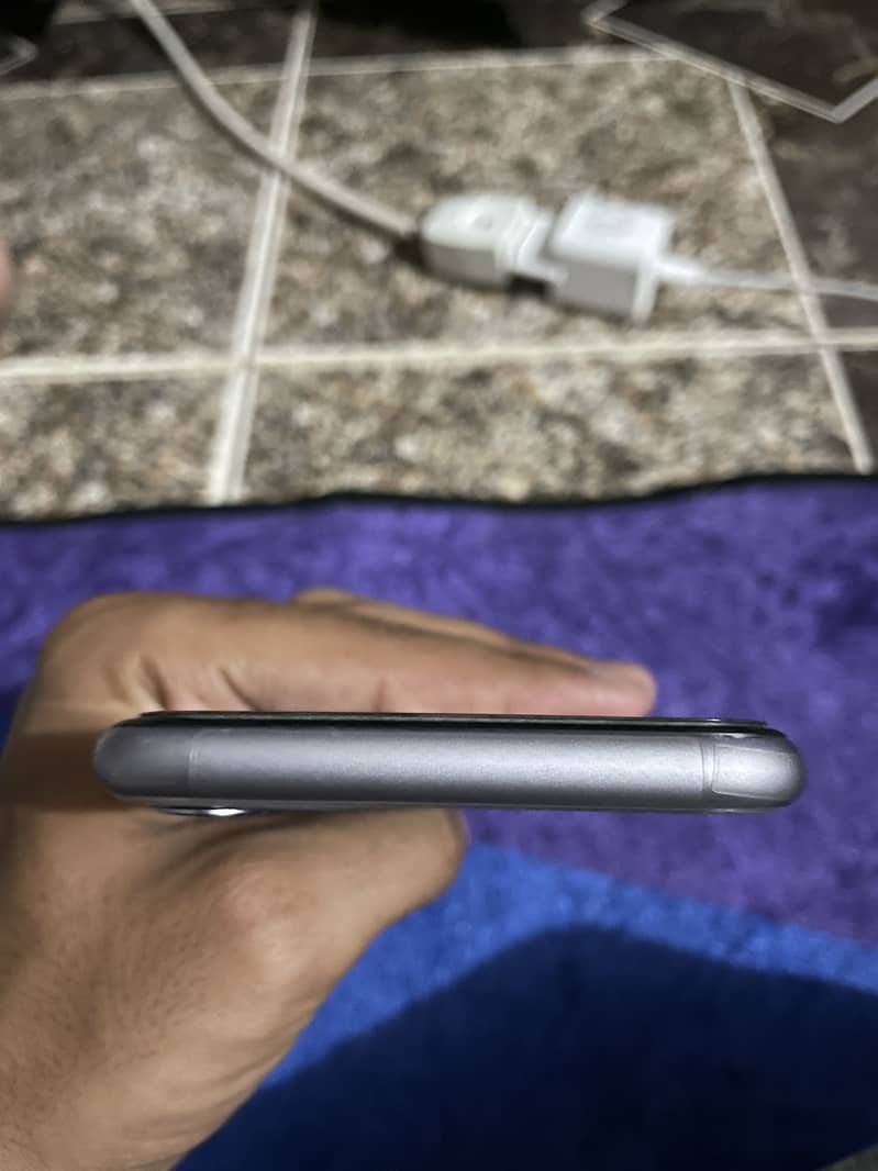 Iphone 11 JV 3