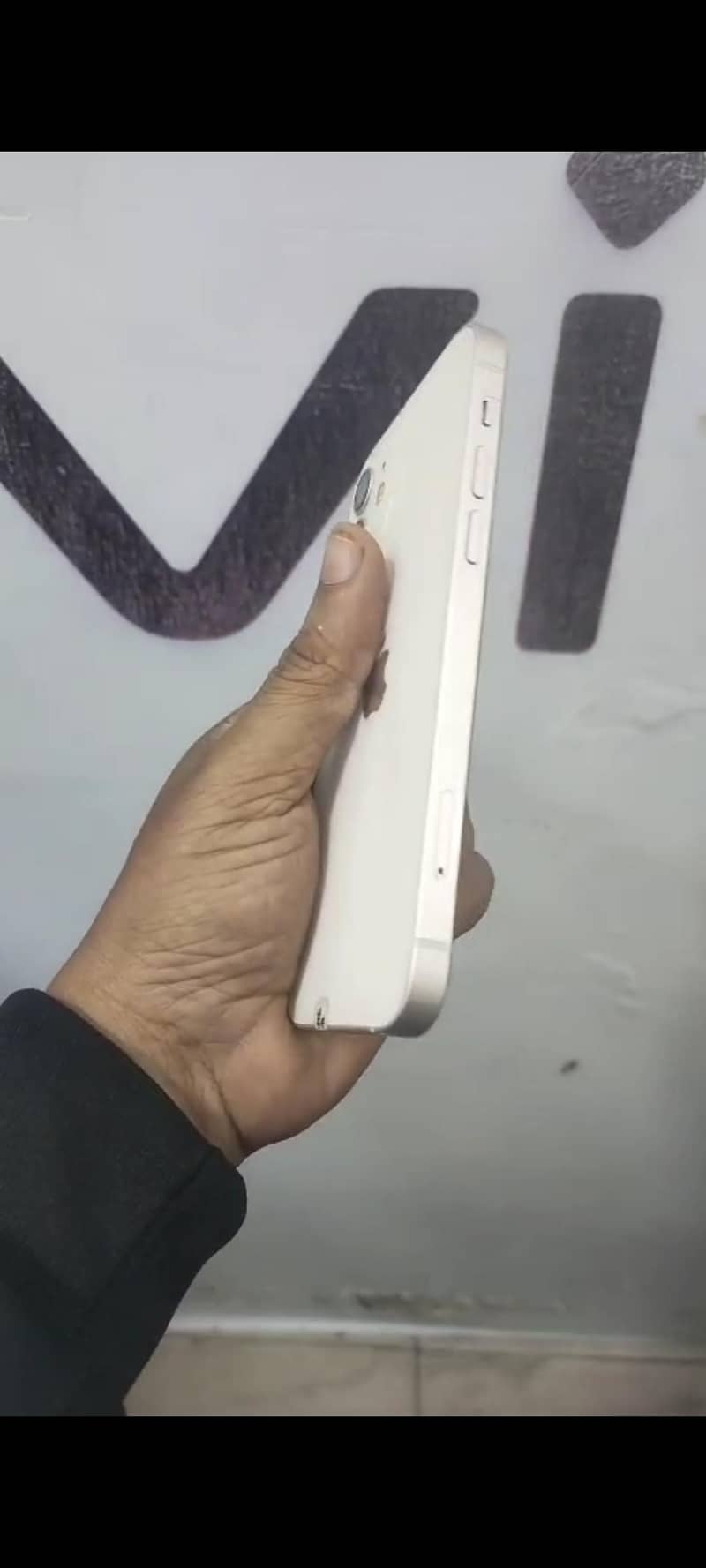 iphone 12 4