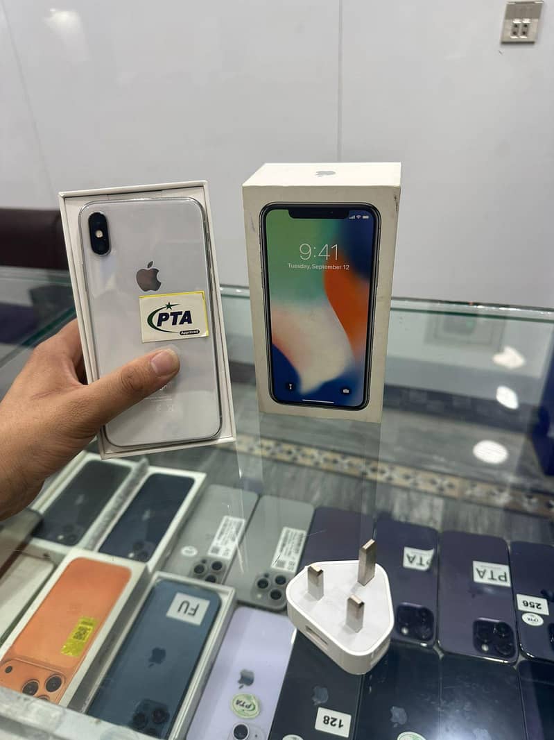 iphone x with box 0