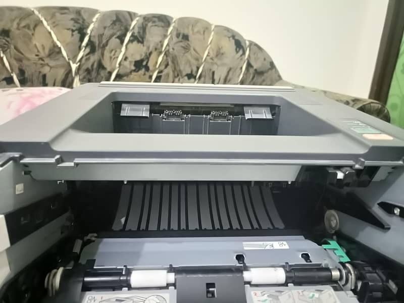 HP LaserJet 1320dn Duplex & Network Printer 7