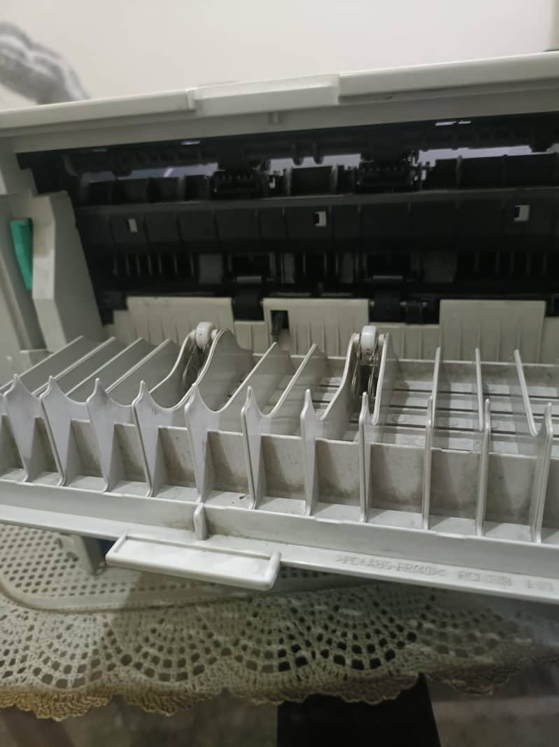 HP LaserJet 1320dn Duplex & Network Printer 10
