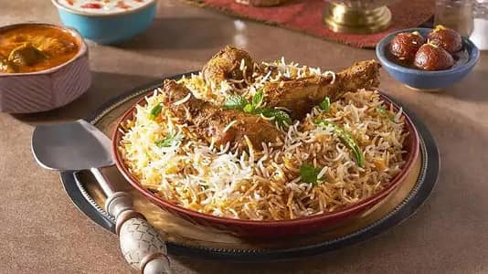 GHR ka Khana Available ha