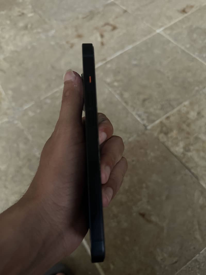 Iphone 13 2