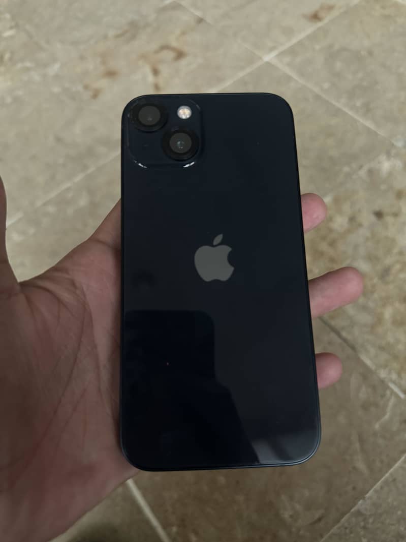 Iphone 13 4