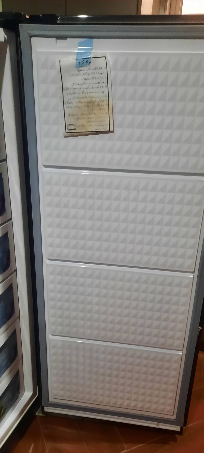 Dawlance Vertical Freezer 4