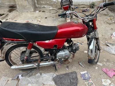 Urgent sale unique bike 70cc