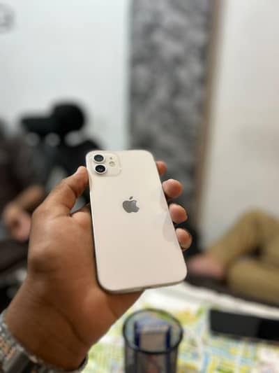 iphone 12 condition 10/10 for sale battery 100%