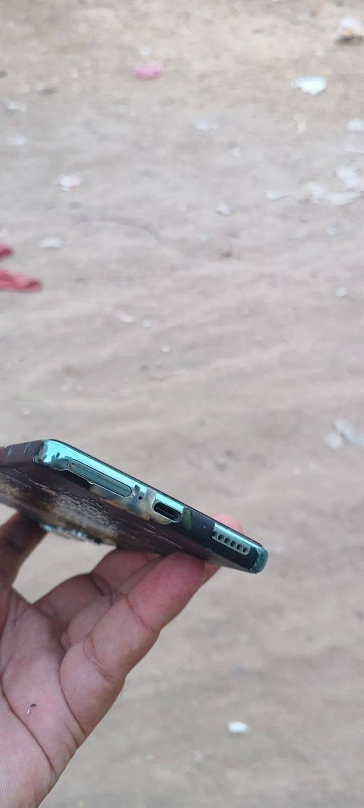 Camon 40 4