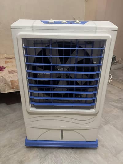 NB cooler 10 by 10 condition all ok