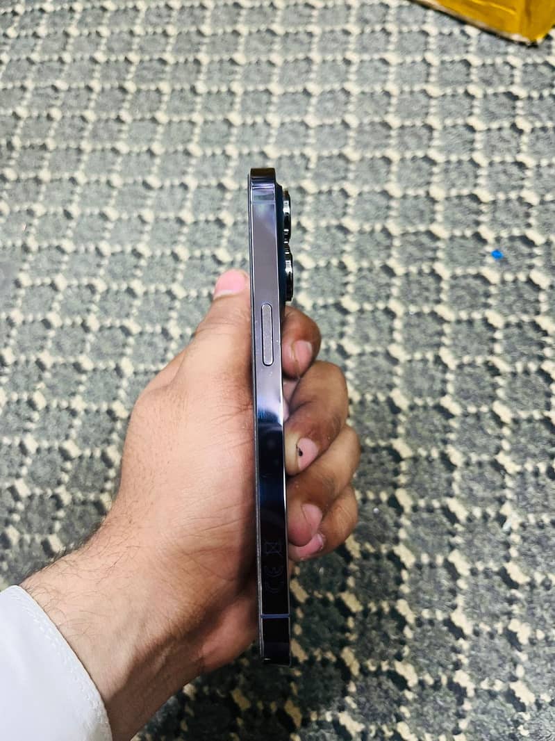 14pro 1