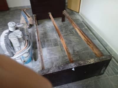 singles bed