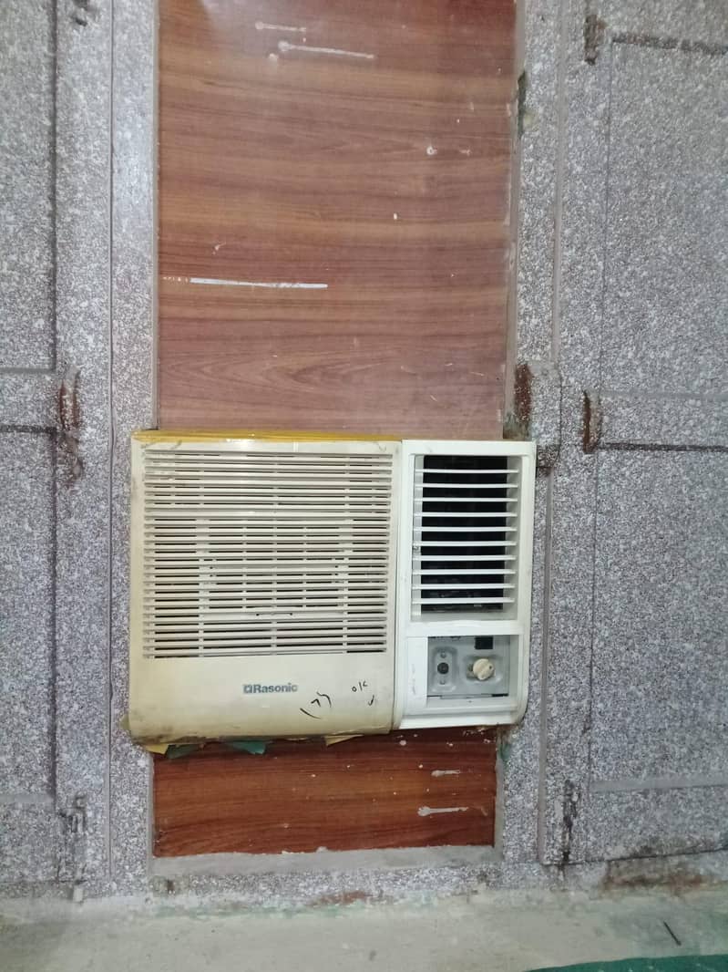 window ac 1
