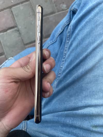 I phone XS Max 512 GB Non pta Factory unlock