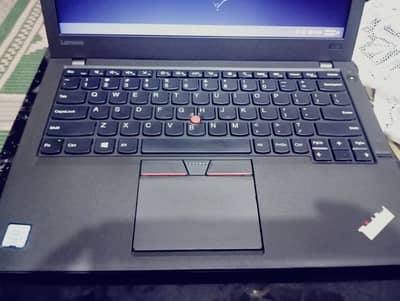 Lenovo X260 – 8GB RAM – 256GB SSD – Fingerprint – Excellent Condition