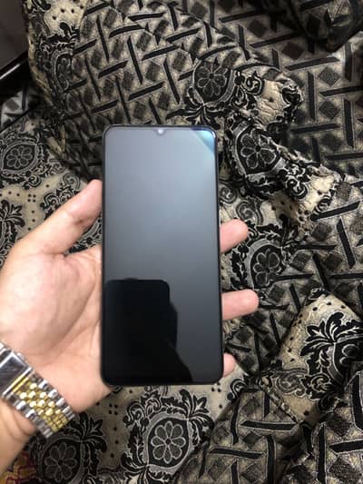 Oppo f17