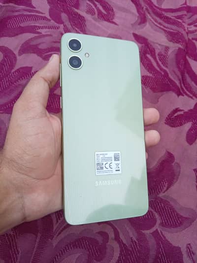 Samsung A05 4 Gb 64 Gb
