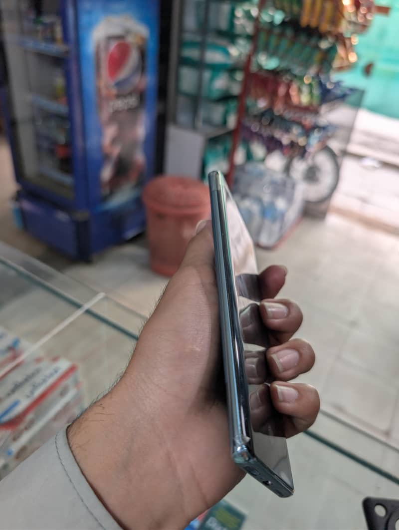 Infinix zero 40 1