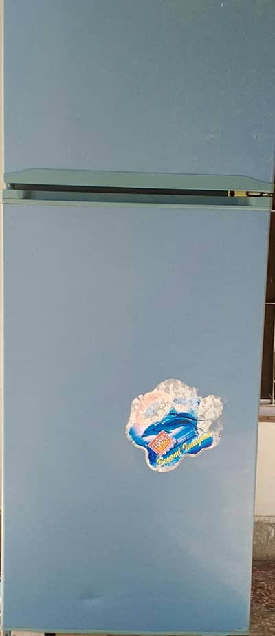 super class Medium size Fridge for sale