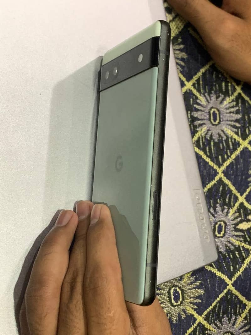 Google pixel 6a 3