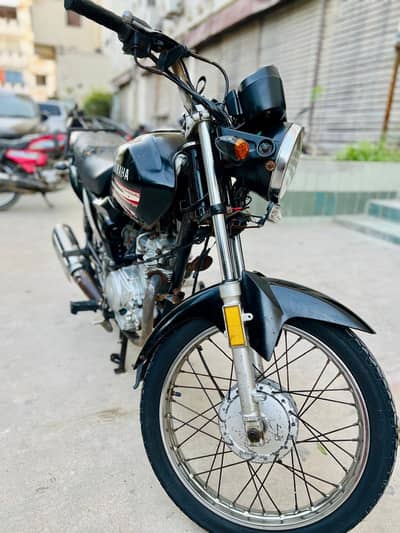 Yamaha YB 125Z