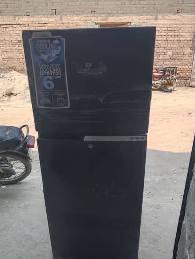 Dawlance freezer for sale