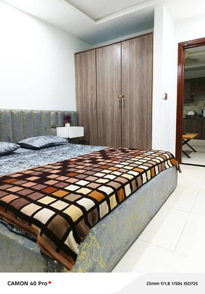 Daily basis furnished apartments available for rent in E11