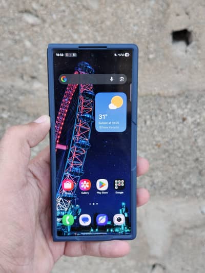 Samsung Galaxy Z Fold 6 – Dual Physical SIM – 12GB / 256GB
