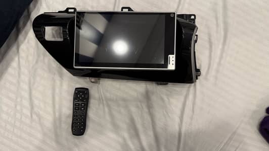 TOYOTA REVO ORIGINAL LCD PANEL MULTIMEDIA PANEL