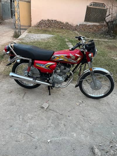 Honda 125 24/25 Model Bike