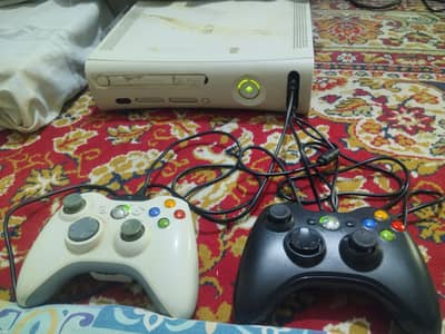 Xbox 360 with 4 controllers and accessories