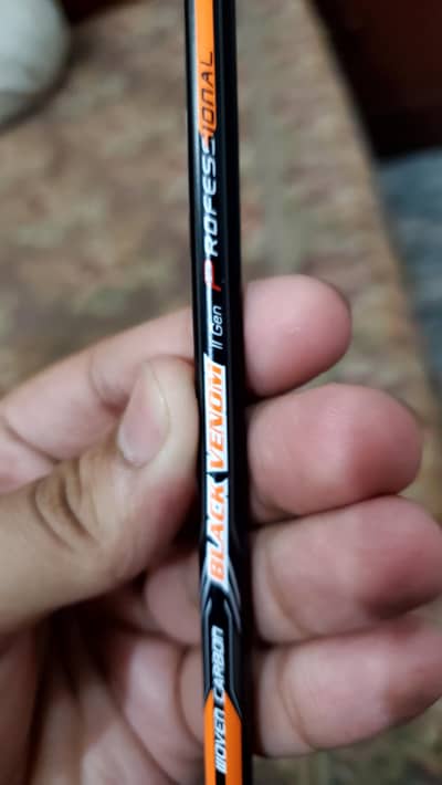 flexpro black venom 39lbs supported Bedminton racket for sale