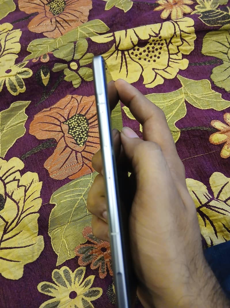 Redmi K40 4