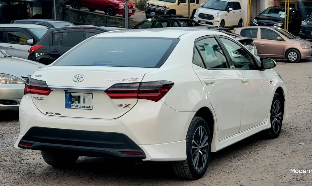 COROLLA ALTIS 1.6 AUTOMATIC 5