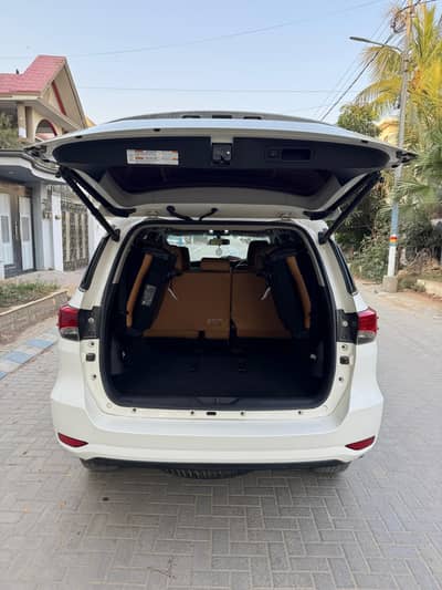 firsh owner my name showroom condition