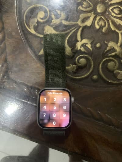 Apple watch series 8