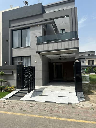 5 MARLA BRAND NEW HOUSE AVAILABLE FOR SALE