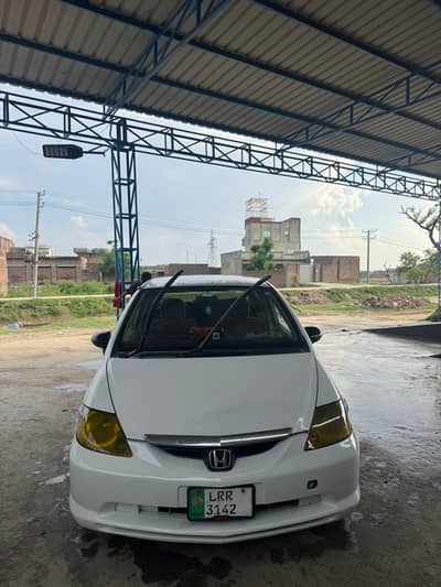Family use car 03707671317