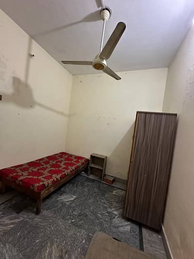 Room For rent