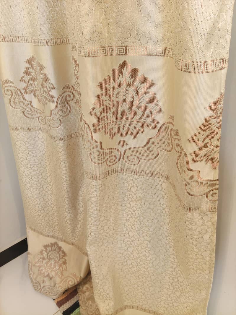 curtains 4