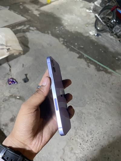 I phone 12