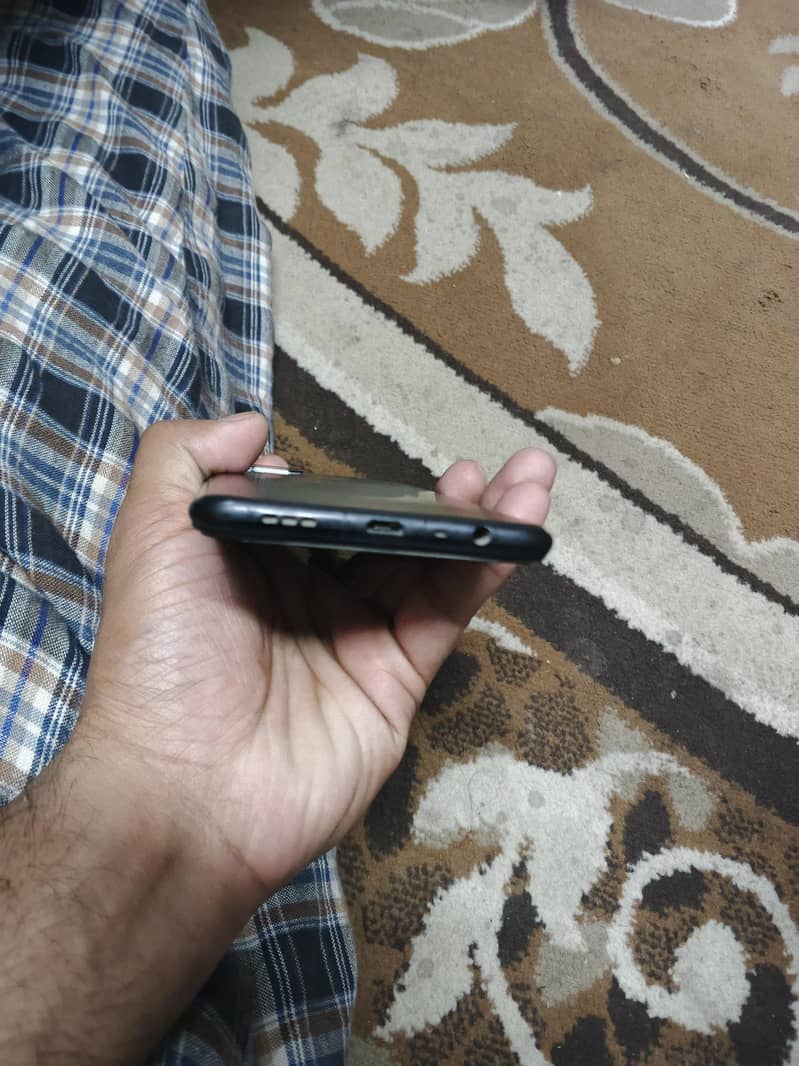 Oppo A 16e 4