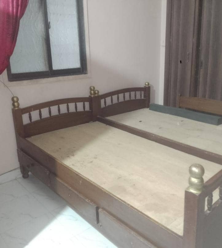 Bunk Bed , , مضبوط لکڑی کا بنک بیڈ /دو سنگل بیڈ ،، مناسب قیمت 2