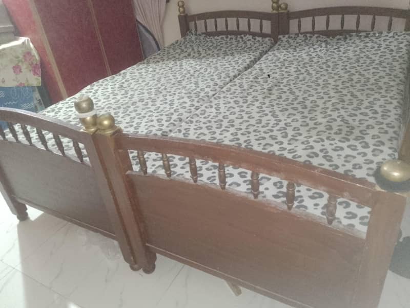Bunk Bed , , مضبوط لکڑی کا بنک بیڈ /دو سنگل بیڈ ،، مناسب قیمت 5