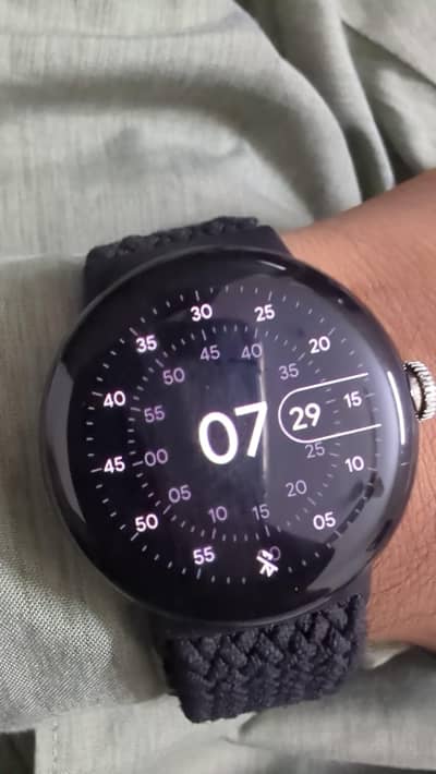 Google Pixel Watch 1