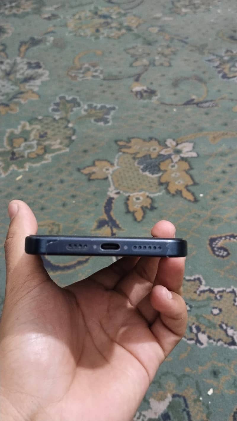 iPhone 15 pro max 0