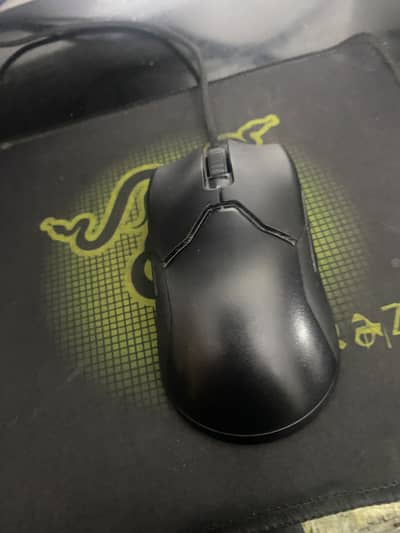 Razer Viper Gaming Mouse - Excellent Condition